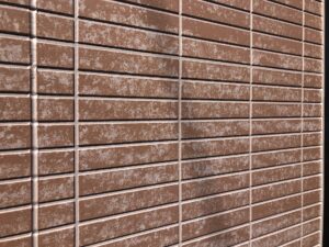 ダブルトーン工法による2色塗り